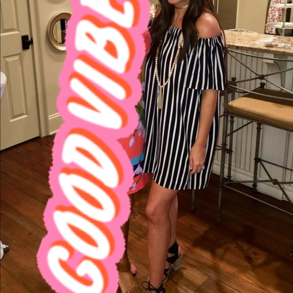 Like New French Connection Dress
